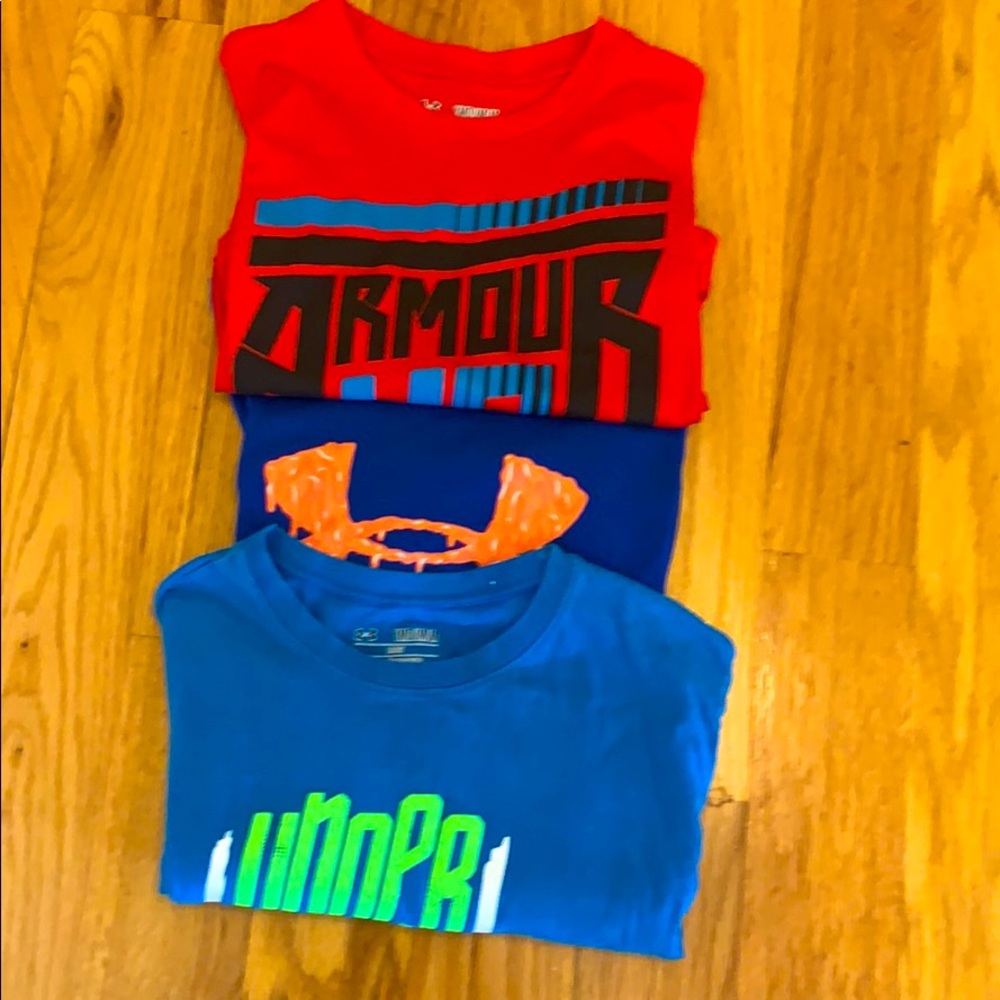 Boy’s Under Armour shirts